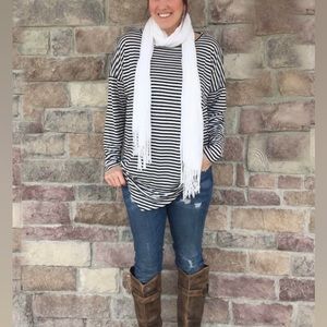 Cabi Side Snap Tee…. Soooo soft.  Runs on the larger side